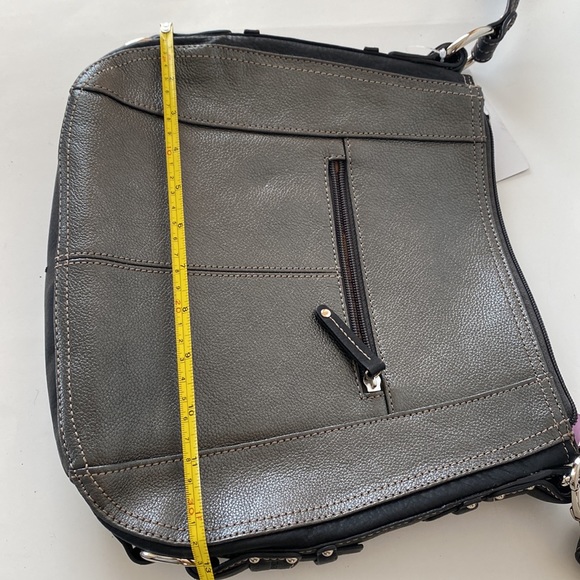 NWT Tignanello Leather Crossbody Pewter Shoulder Bag - Picture 14 of 16